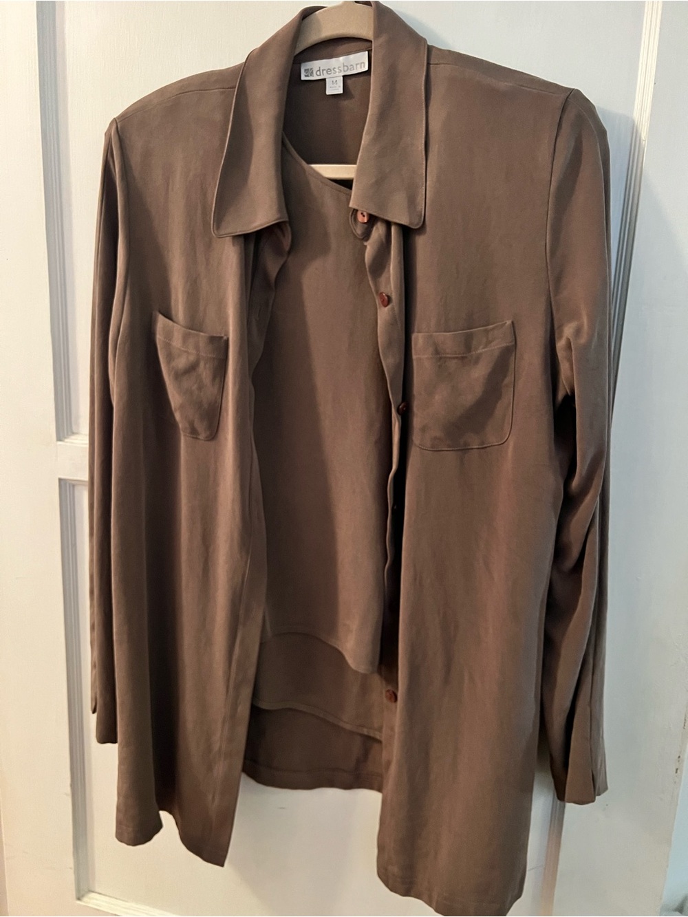 dressbarn Taupe/Brown Button-Front Blouse & Shell Set